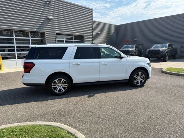 Certified 2024 Ford Expedition Max Limited RWD image 4