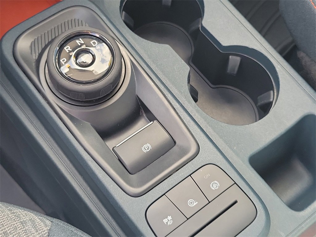 Certified 2022 Ford Maverick XLT image 20