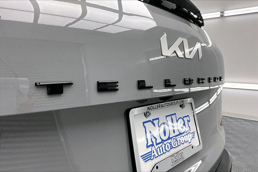 Used 2022 Kia Telluride EX w/ EX Premium Package AWD/4WD image 8