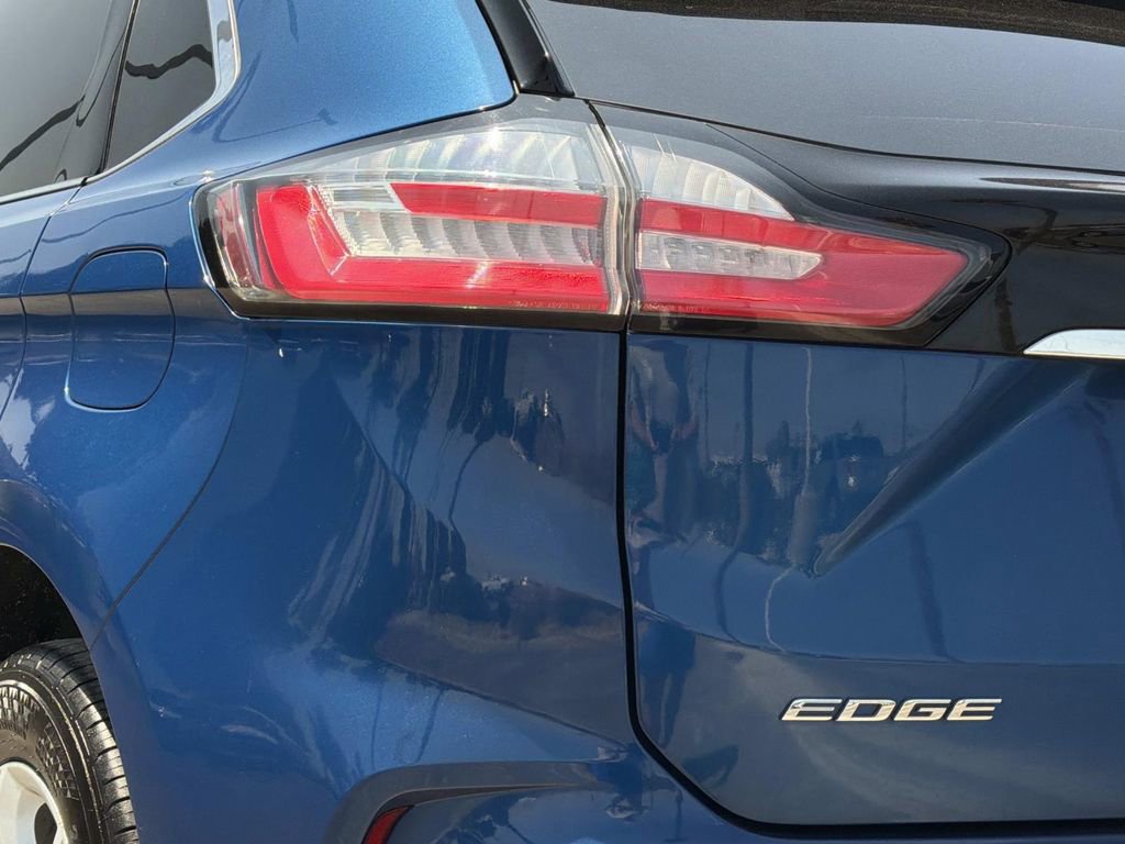 Certified 2020 Ford Edge SEL FWD image 8