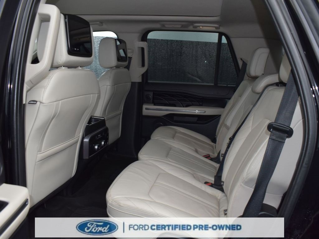 Certified 2021 Ford Expedition Platinum image 9