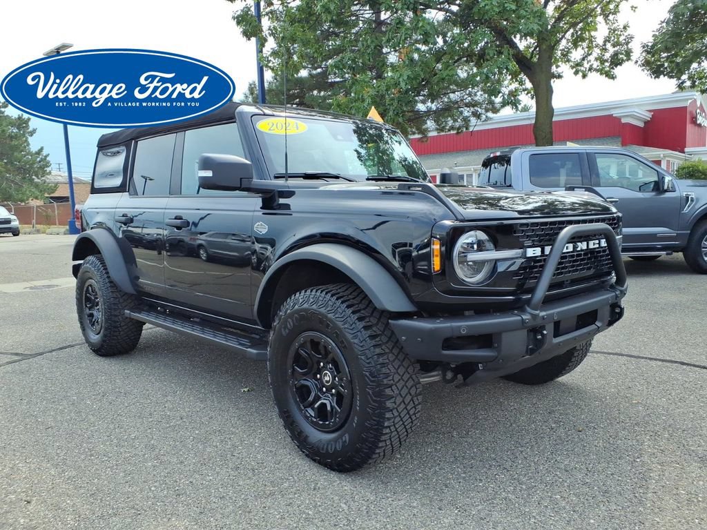 Certified 2024 Ford Bronco Wildtrak AWD/4WD image 4