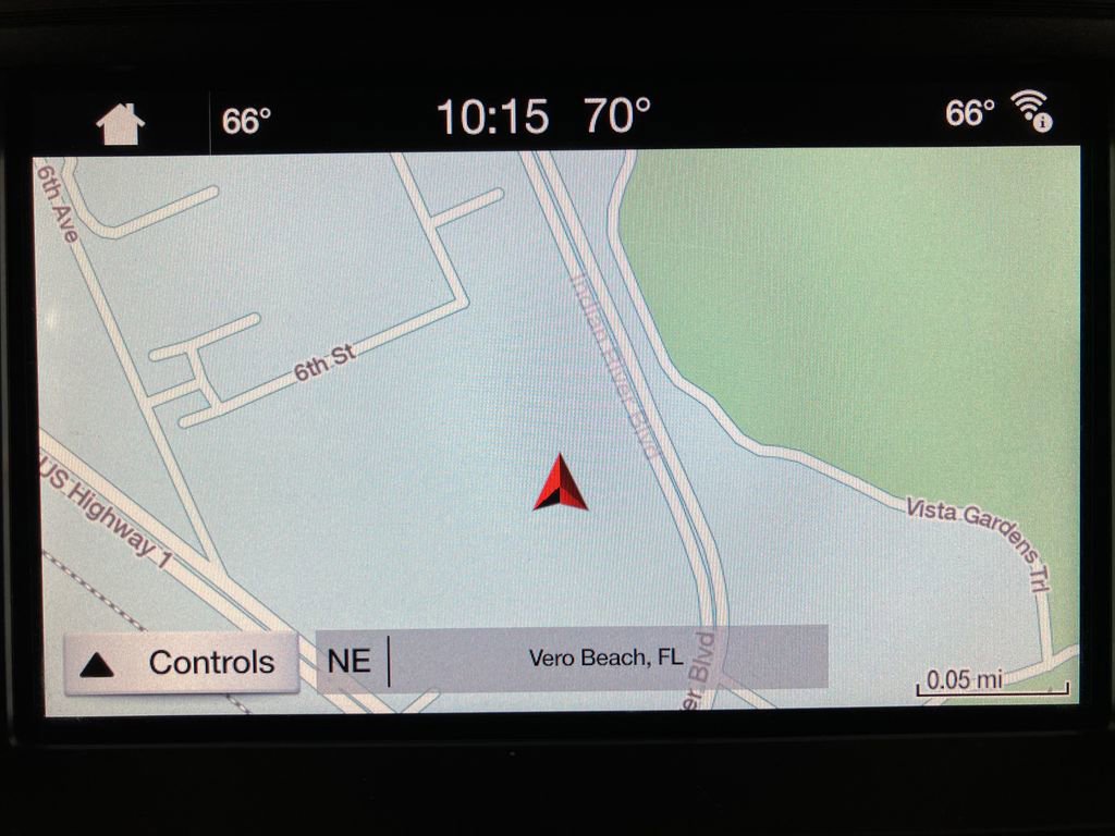 Certified 2018 Ford Expedition Max XLT w/ Equipment Group 202A image 25