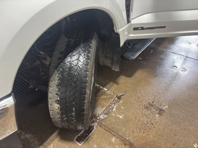 Certified 2024 Ford F250 King Ranch AWD/4WD image 16