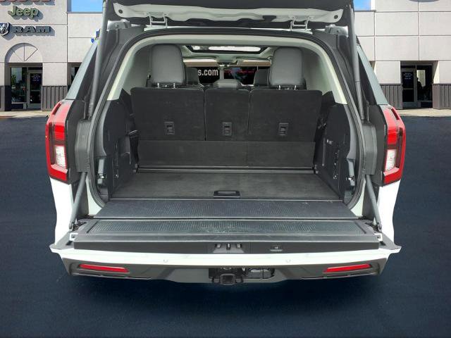 Certified 2025 Ford Expedition Active AWD/4WD image 23