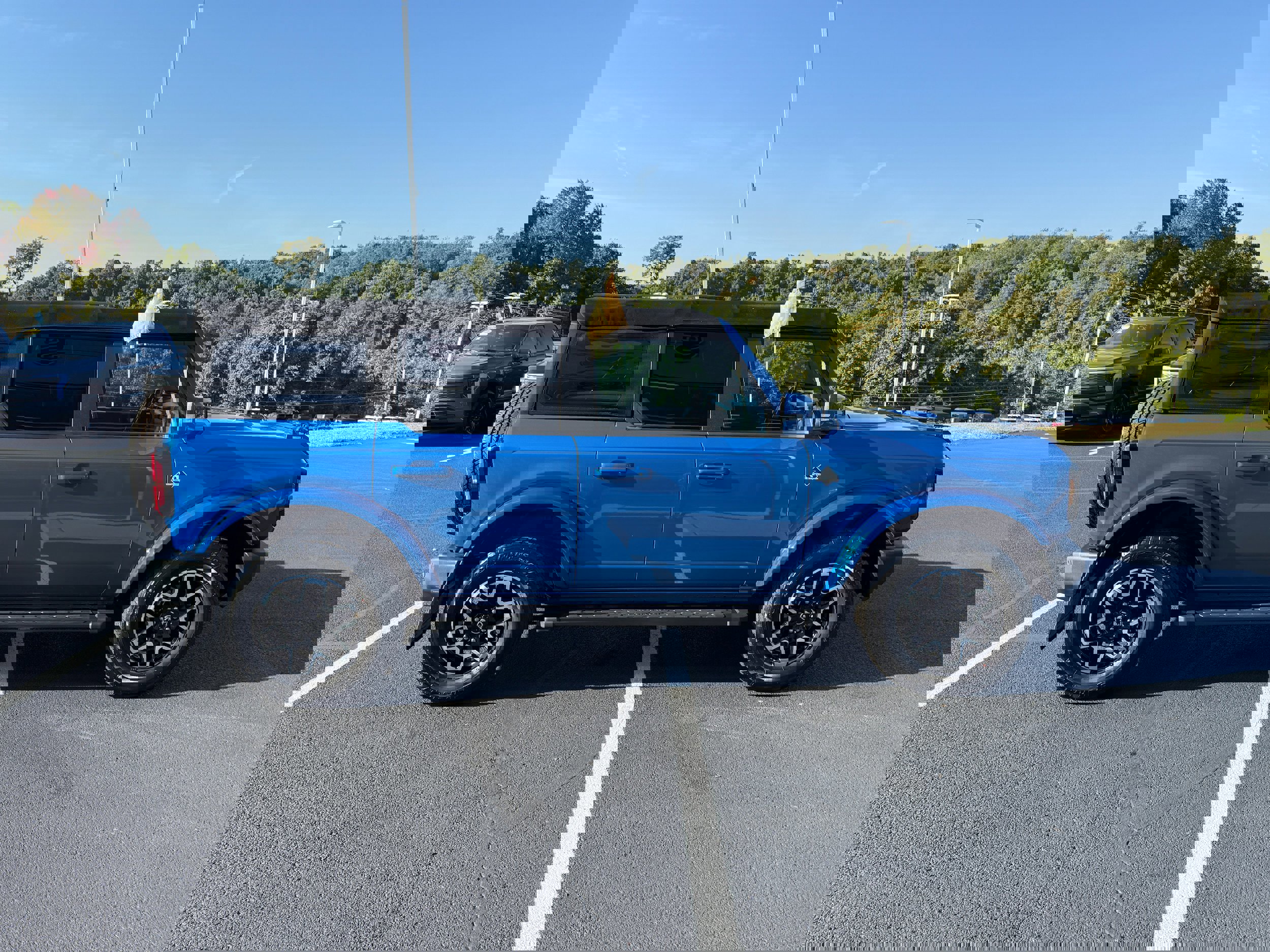 Certified 2022 Ford Bronco Outer Banks image 2