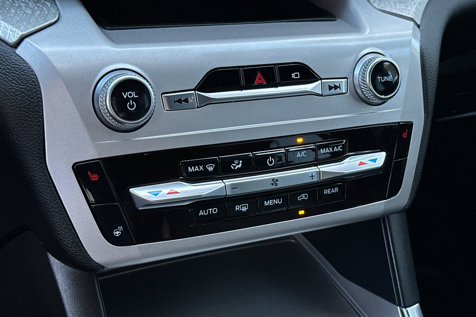 Certified 2022 Ford Explorer Timberline image 21