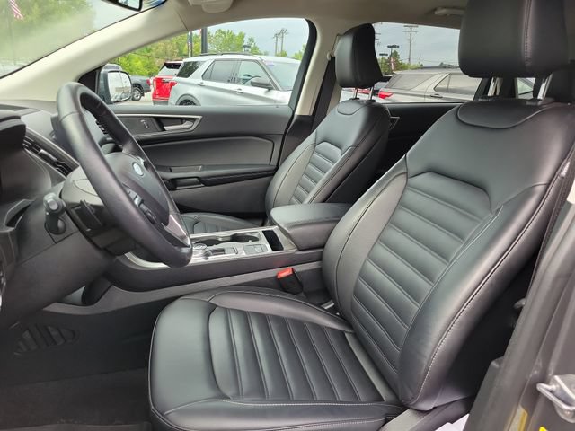 Certified 2024 Ford Edge SEL w/ Convenience Package AWD/4WD image 9
