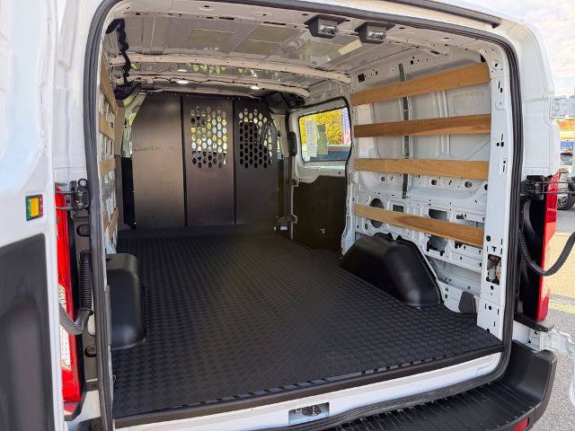 Certified 2025 Ford Transit 250 Low Roof w/ Exterior Upgrade Package RWD image 18