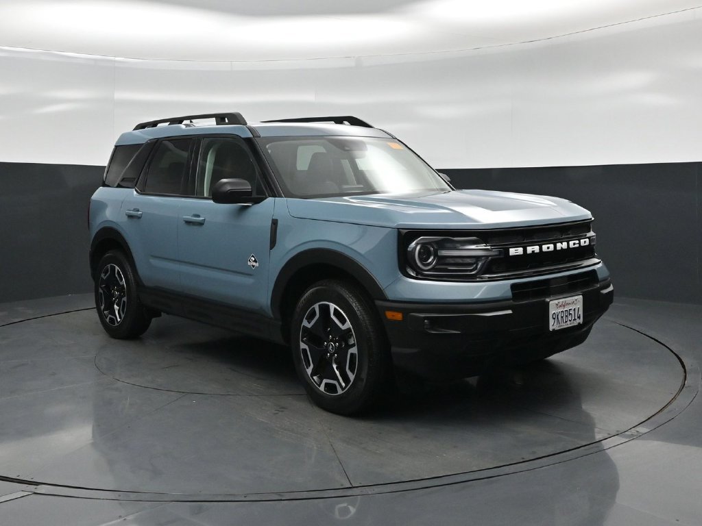Certified 2023 Ford Bronco Sport Outer Banks w/ Tech Package AWD/4WD image 54