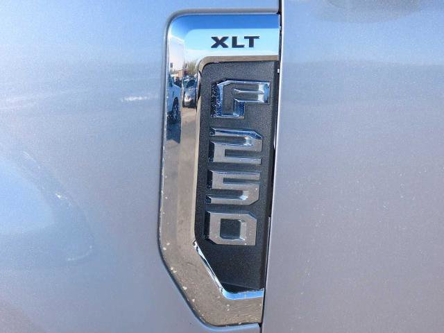 Certified 2022 Ford F250 XLT AWD/4WD image 12