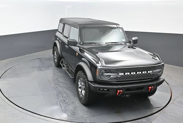 Certified 2024 Ford Bronco Badlands AWD/4WD image 19