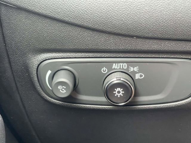 Used 2024 Chevrolet Equinox LS w/ LS Convenience Package FWD image 33