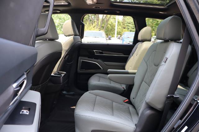 Used 2024 Kia Telluride SX X-Line AWD/4WD image 12