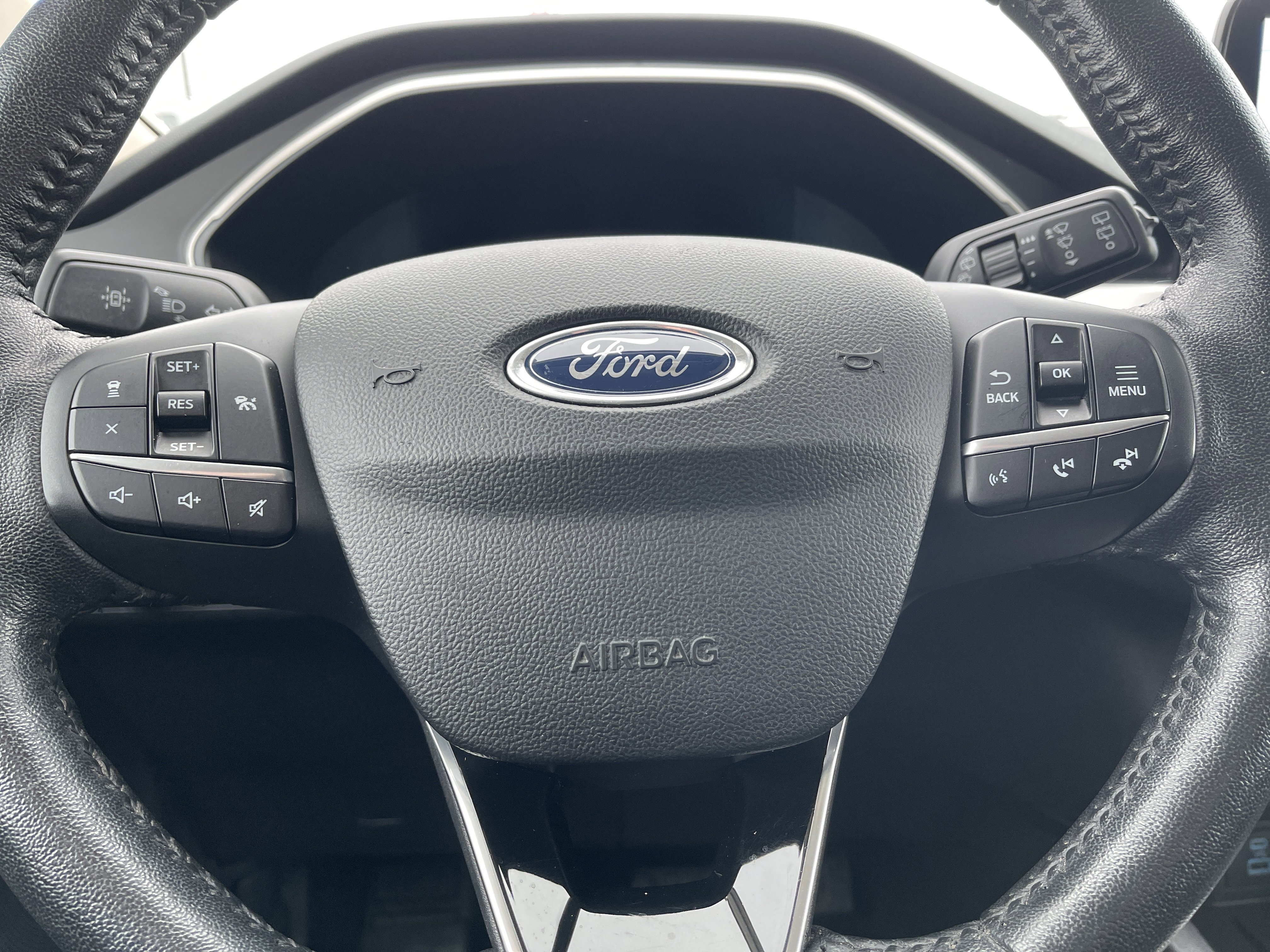 Certified 2020 Ford Escape SEL image 15