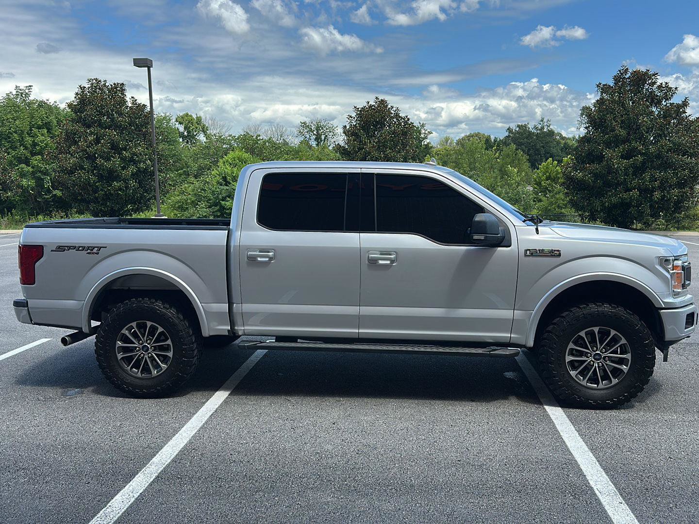 Certified 2018 Ford F150 XLT w/ Equipment Group 302A Luxury AWD/4WD image 6