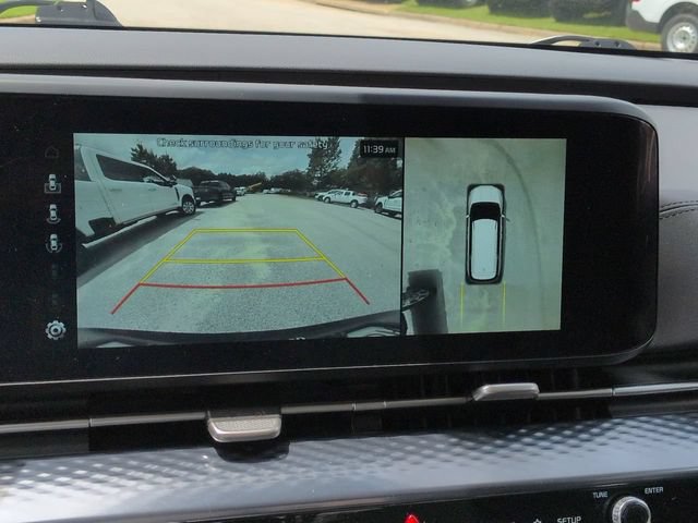 Used 2024 Kia Carnival SX Prestige FWD image 28