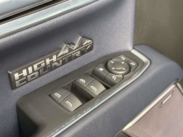 Used 2022 Chevrolet Silverado 1500 High Country AWD/4WD image 34