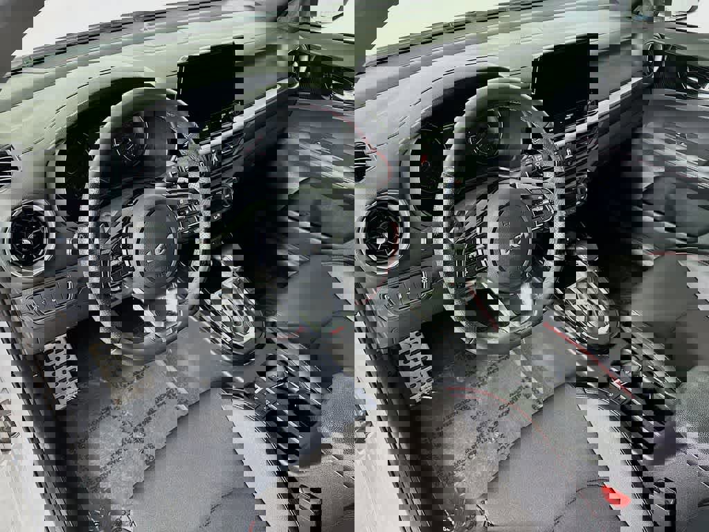 Used 2024 Kia Forte GT image 9