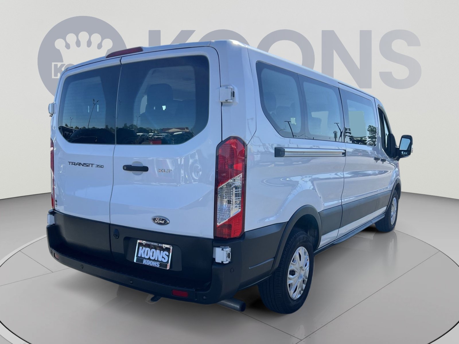 Certified 2023 Ford Transit 350 XLT RWD image 7