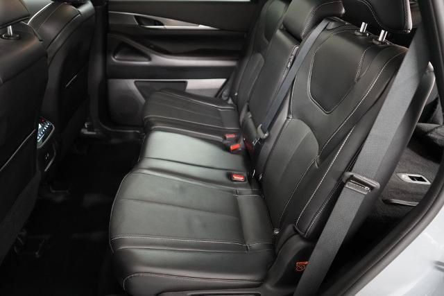 Used 2025 INFINITI QX60 Luxe AWD/4WD image 30