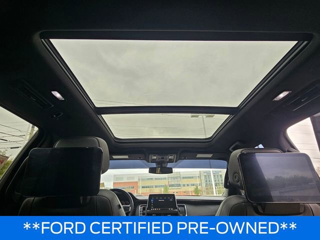 Used 2021 Chevrolet Tahoe RST w/ Luxury Package image 14