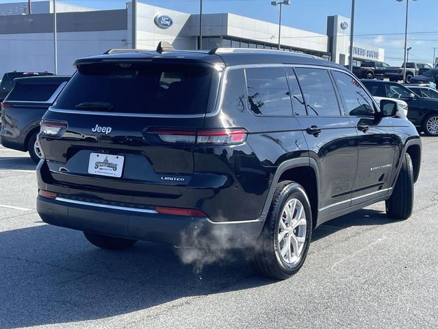 Used 2023 Jeep Grand Cherokee L Limited w/ Luxury Tech Group II image 3