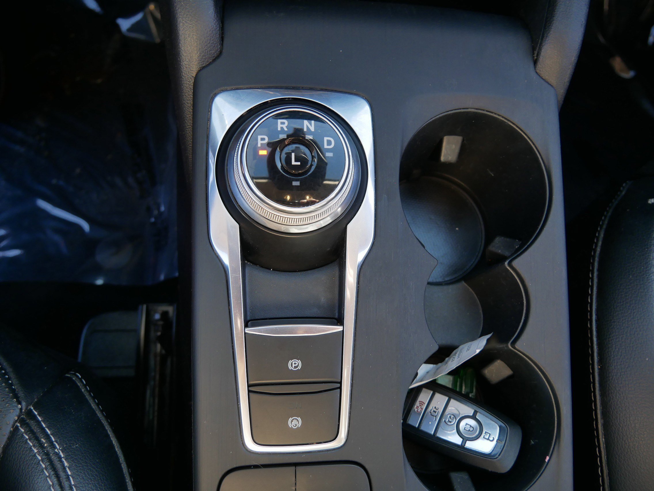 Certified 2020 Ford Escape SE Sport image 33