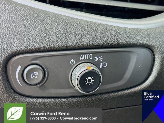 Used 2022 Chevrolet Malibu LT image 13