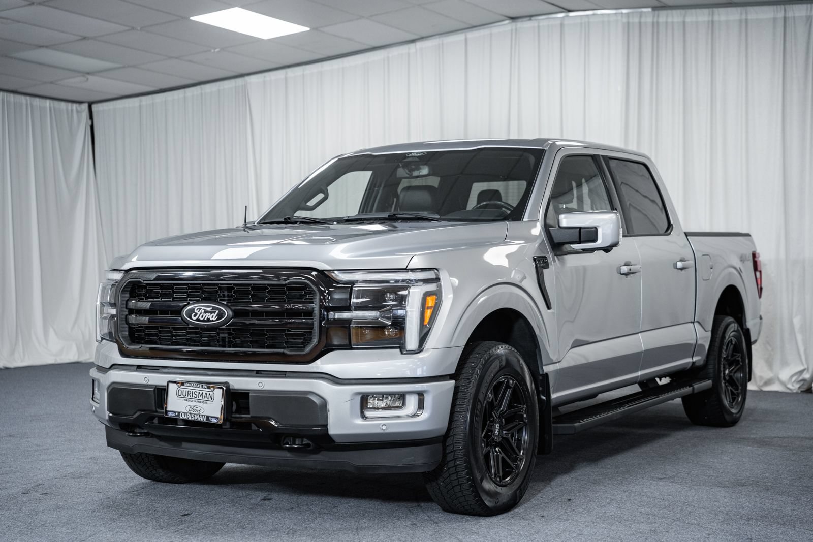 Certified 2024 Ford F150 Lariat w/ Bed Utility Package AWD/4WD image 3