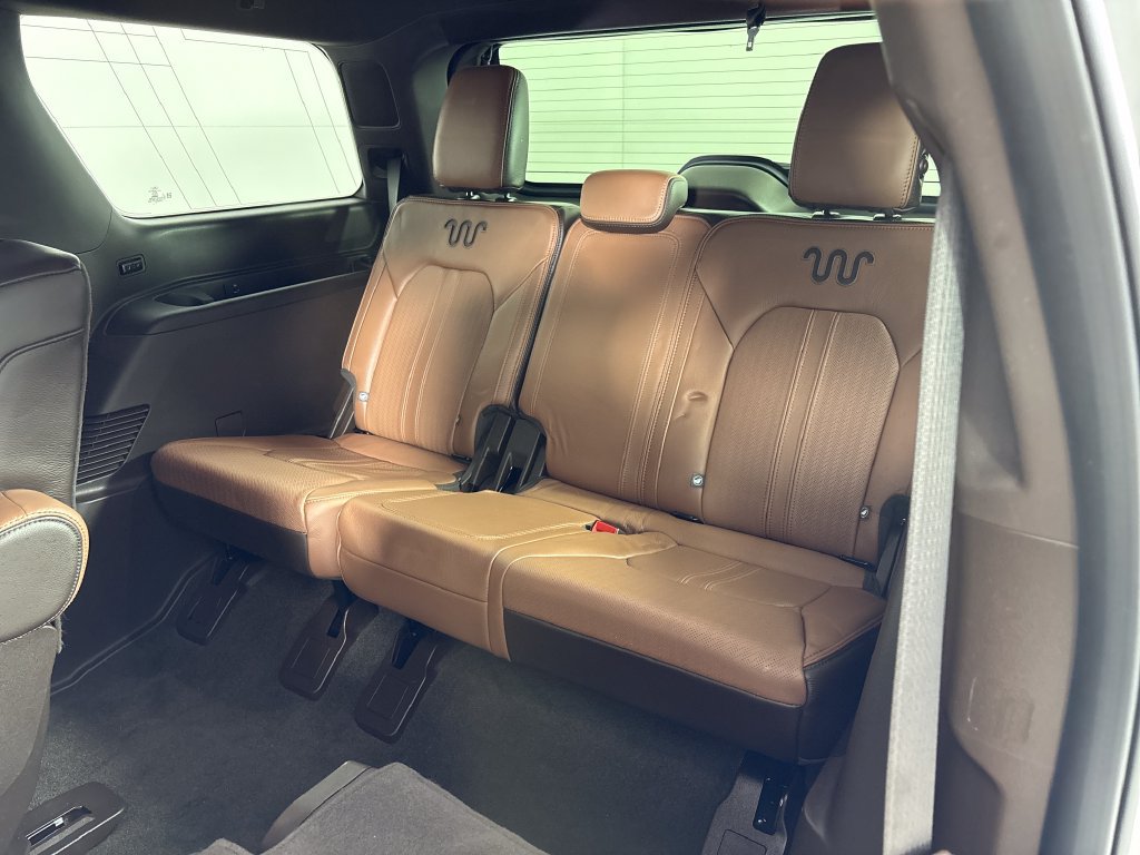 Certified 2024 Ford Expedition King Ranch RWD image 33