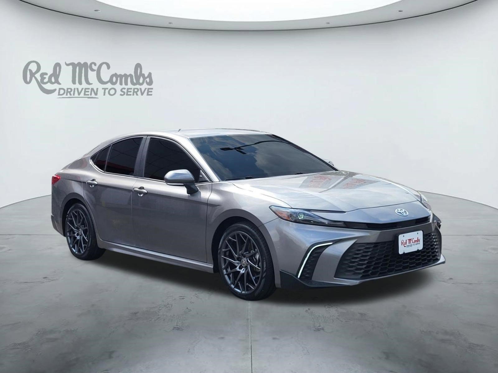 Used 2025 Toyota Camry SE w/ Convenience Package
