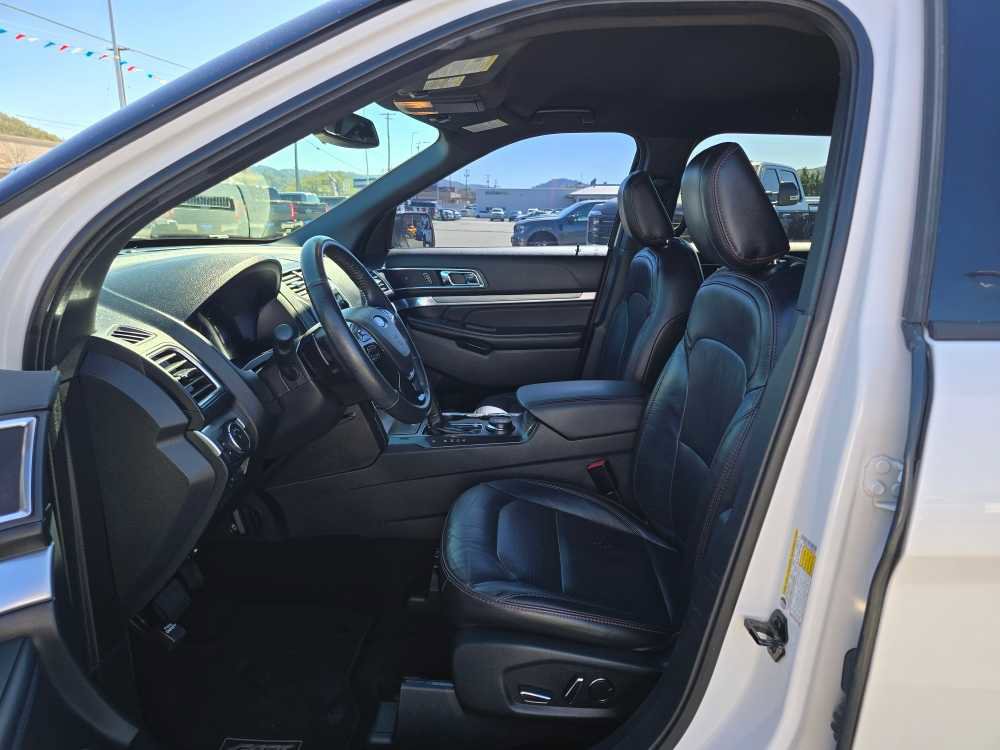 Certified 2018 Ford Explorer Sport image 9