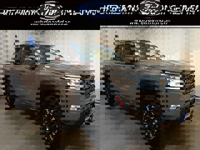Used 2023 Nissan Frontier PRO-4X w/ Pro Convenience Package image 6