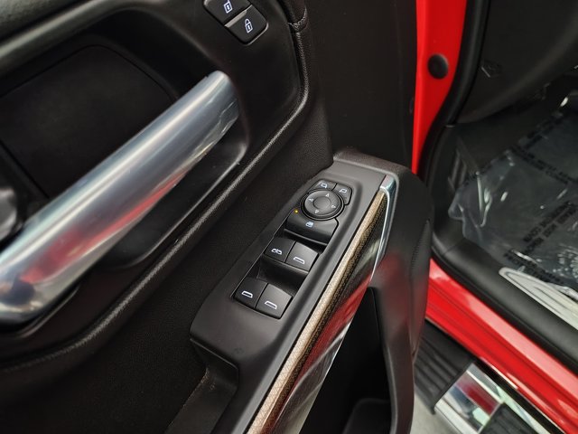 Used 2021 Chevrolet Silverado 1500 LT AWD/4WD image 23