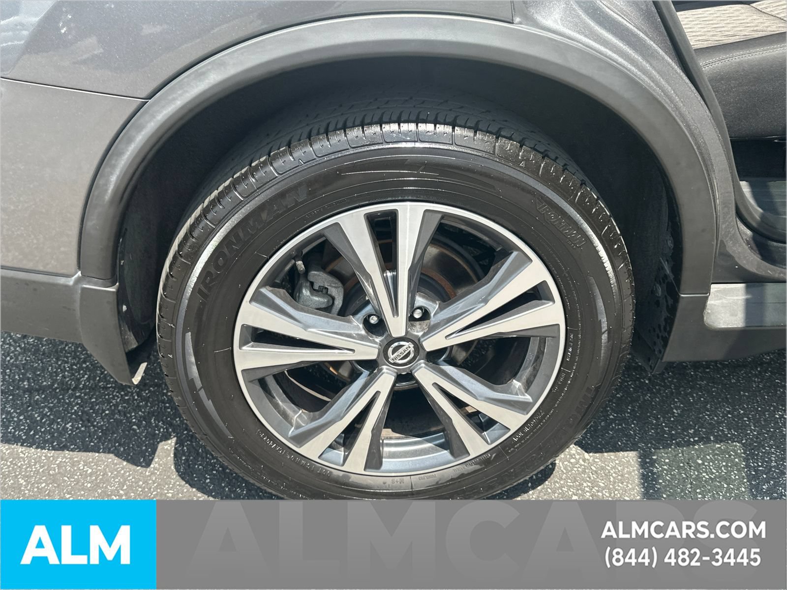 Used 2019 Nissan Rogue SV w/ Premium Package FWD image 20