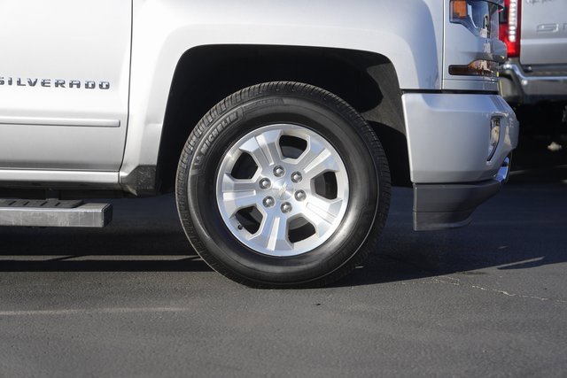 Used 2017 Chevrolet Silverado 1500 LT w/ All Star Edition image 4