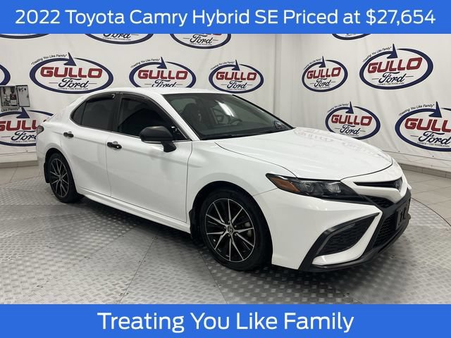 Used 2022 Toyota Camry SE