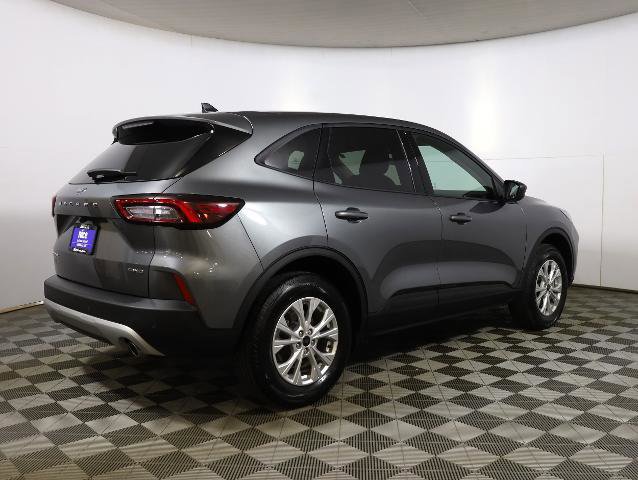 Certified 2025 Ford Escape Active w/ Active Premium Tech Pack image 4