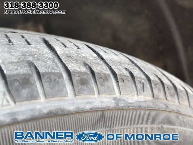 Used 2023 Toyota RAV4 XLE Premium FWD image 14