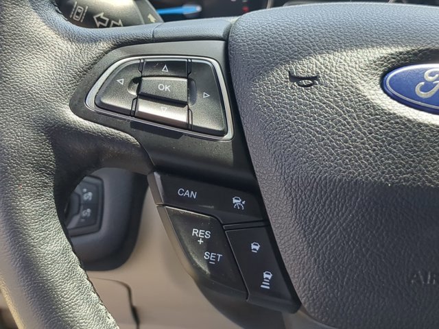 Certified 2019 Ford Escape Titanium FWD image 18