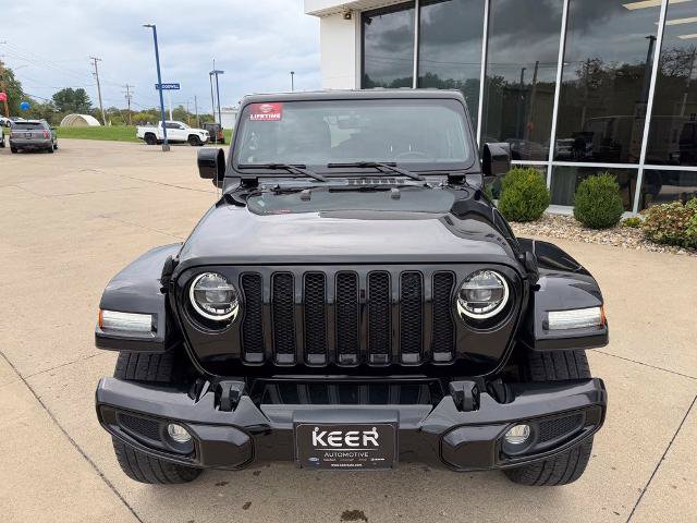 Used 2022 Jeep Wrangler Unlimited Sahara AWD/4WD image 2