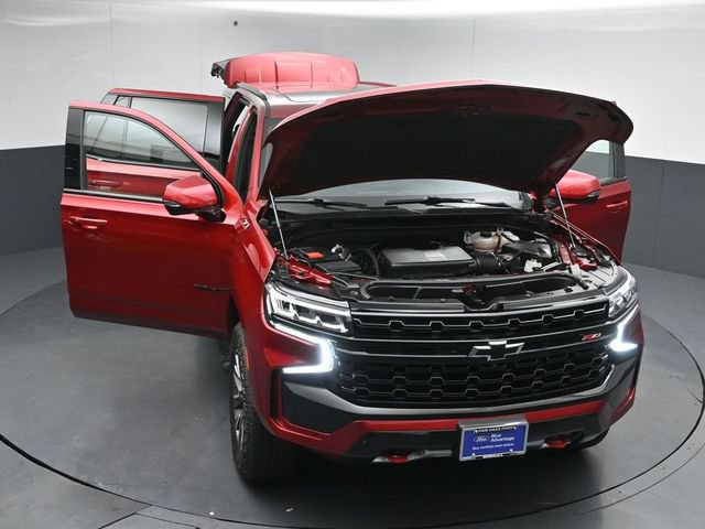 Used 2024 Chevrolet Tahoe Z71 w/ Luxury Package AWD/4WD image 55