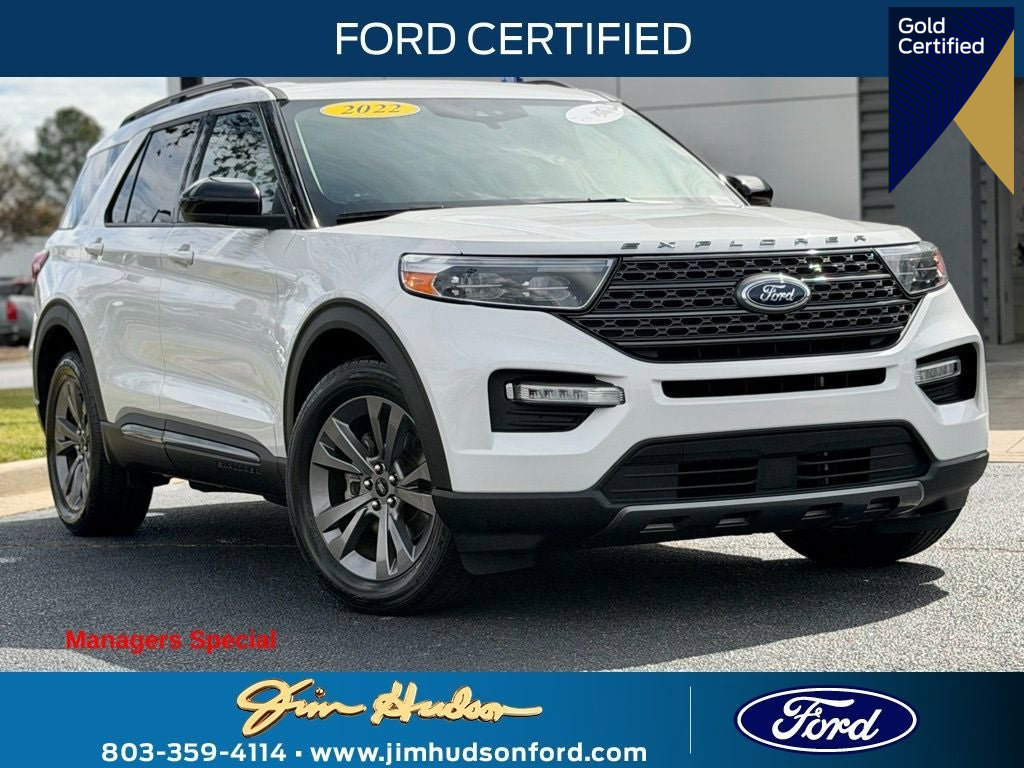 Certified 2022 Ford Explorer XLT w/ Equipment Group 202A image 1
