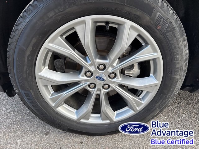 Certified 2023 Ford Explorer XLT w/ Equipment Group 202A image 10