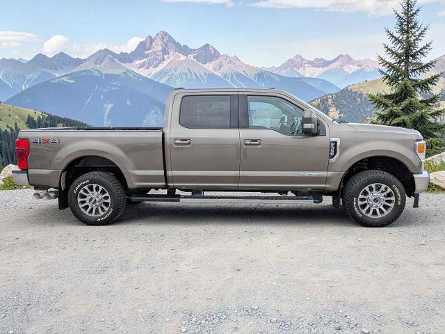 Certified 2022 Ford F350 Lariat w/ Lariat Ultimate Package AWD/4WD image 2
