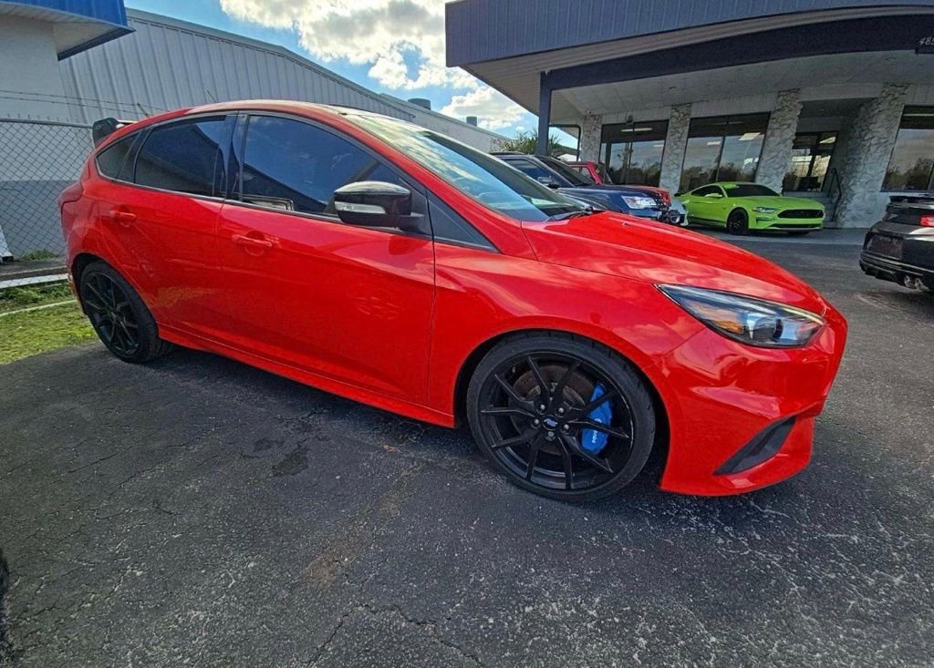 Certified 2018 Ford Focus RS AWD/4WD image 3