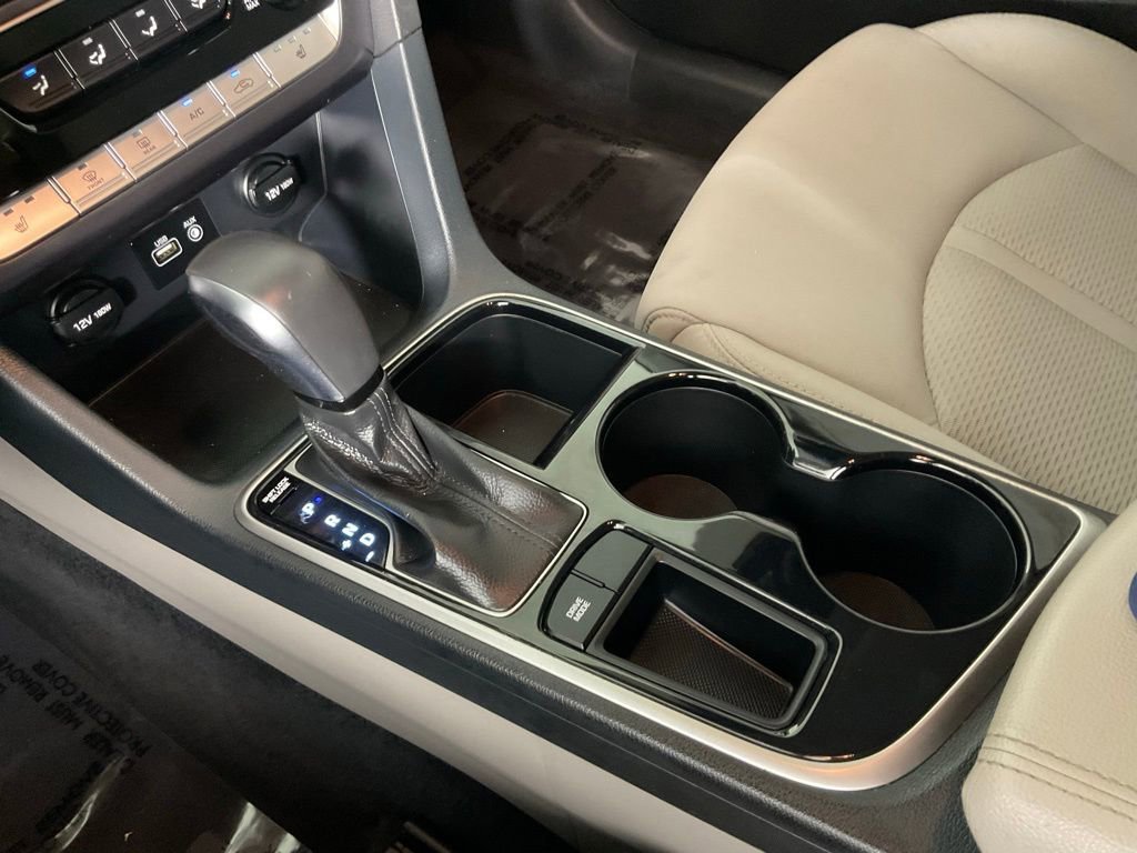 Used 2018 Hyundai Sonata SEL w/ Cargo Package image 18