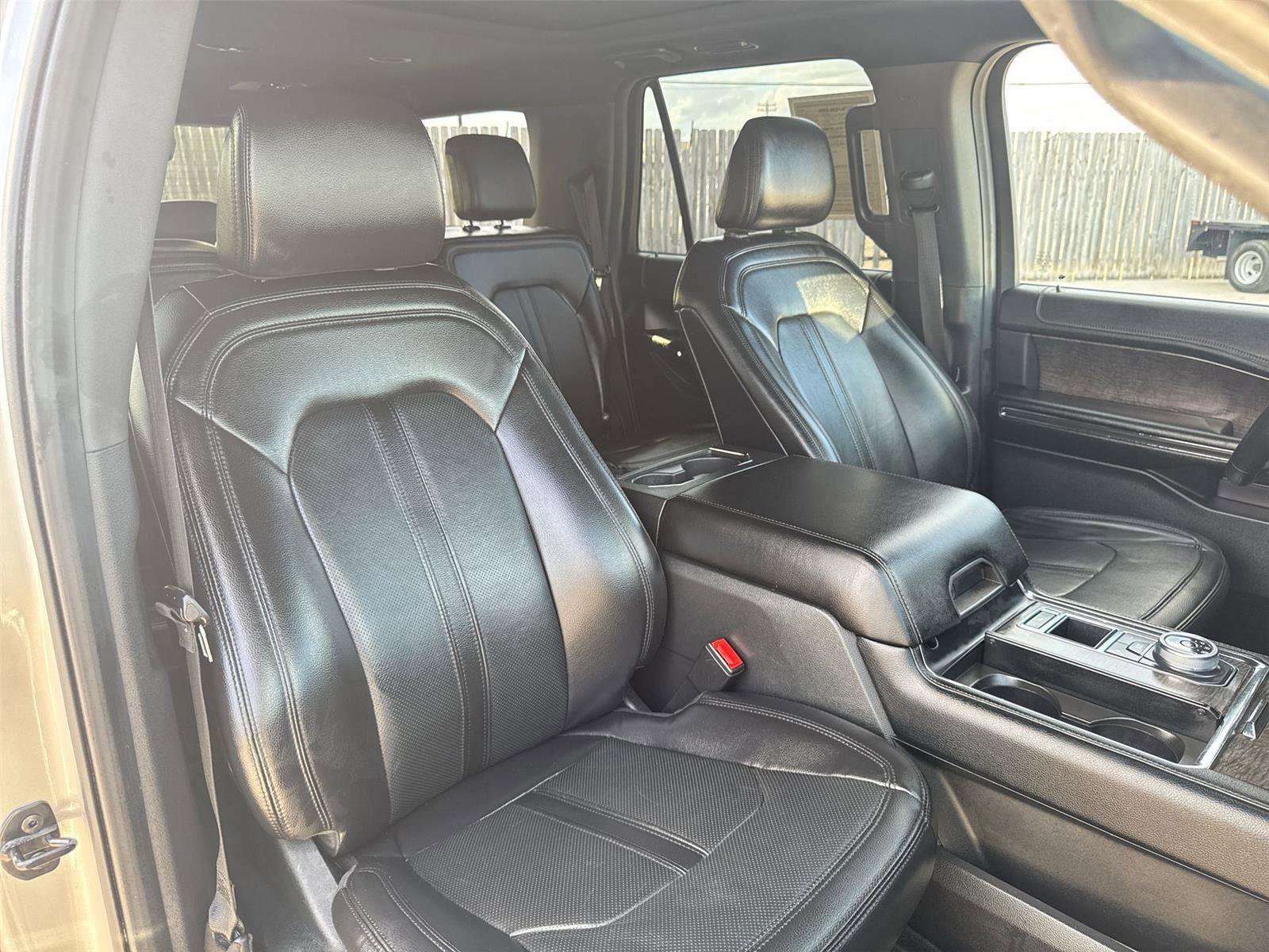 Certified 2021 Ford Expedition Max Limited RWD image 25