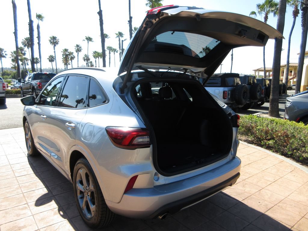 Certified 2023 Ford Escape ST-Line FWD image 26